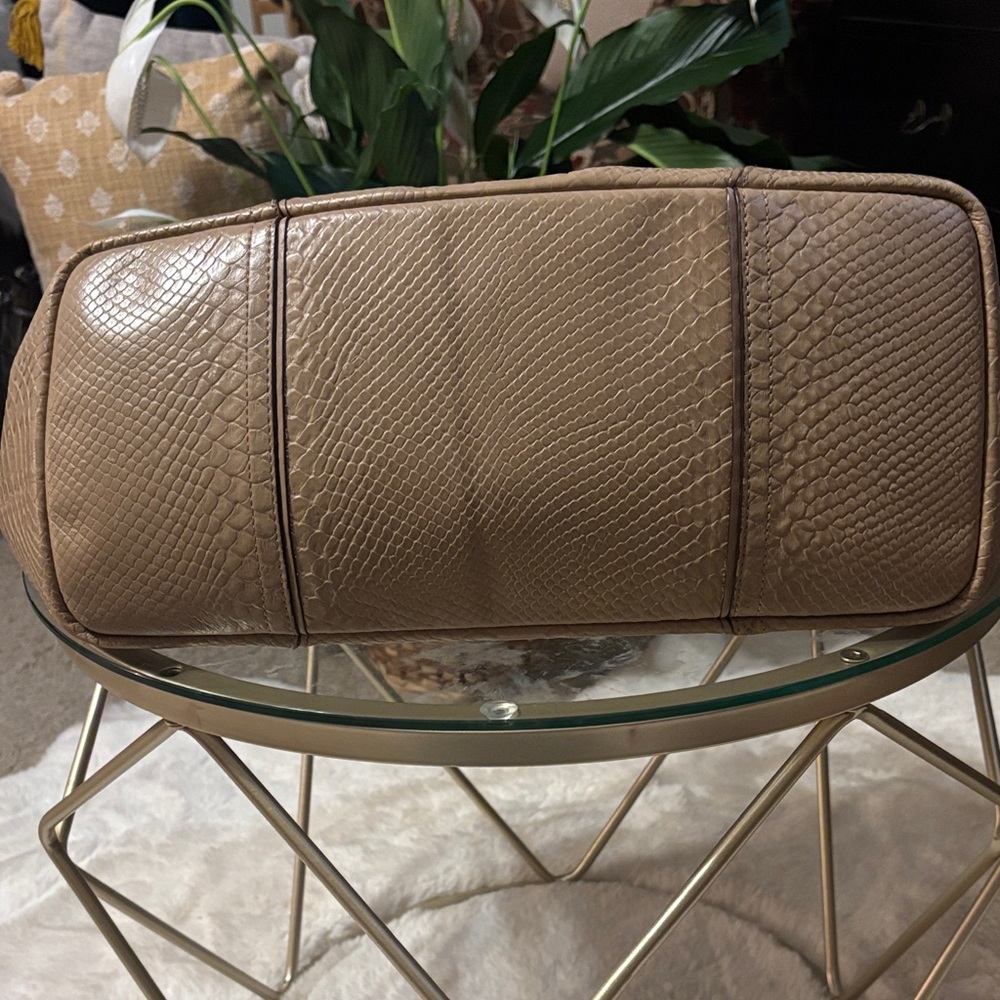 Coach Tan Textured Tote Bag - Picture 8 of 15
